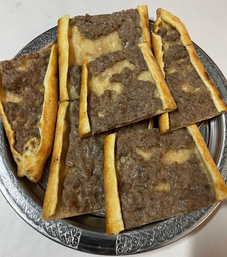 Sade Kıymalı Pide